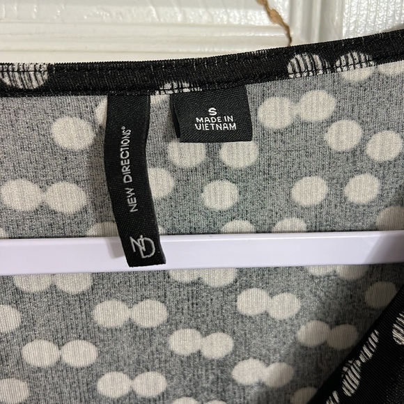 New Directions Blouse Top Size S - Picture 4 of 7